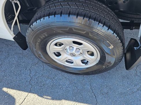 New 2026 Nissan Frontier S image 12