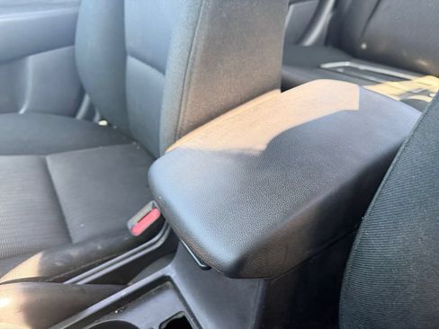 Used 2008 MAZDA MAZDA3 i Touring FWD image 28