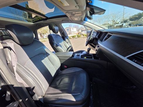 Used 2015 Hyundai Genesis 5.0 w/ Option Group 05 image 16