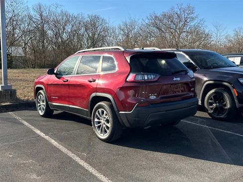 Used 2019 Jeep Cherokee Latitude Plus image 6