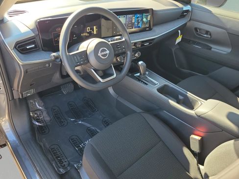 New 2026 Nissan Kicks S image 19