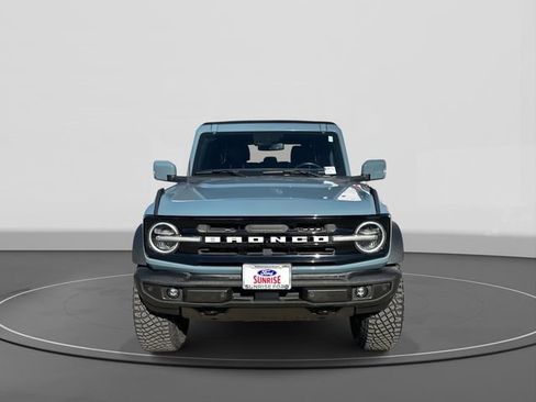Used 2021 Ford Bronco Outer Banks w/ Sasquatch Package image 3