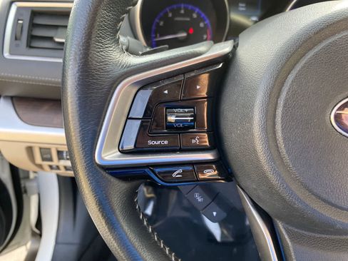 Used 2018 Subaru Outback 3.6R Limited image 26