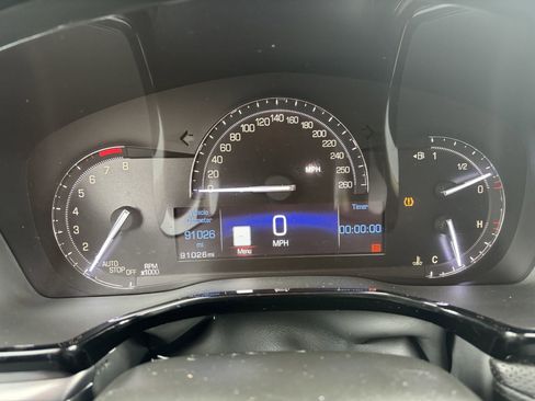 Used 2017 Cadillac XT5 Luxury image 26