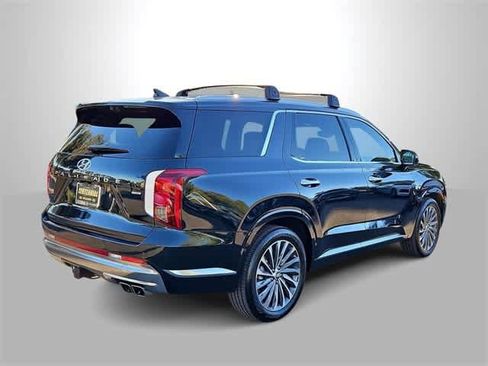 Used 2024 Hyundai Palisade Calligraphy image 8