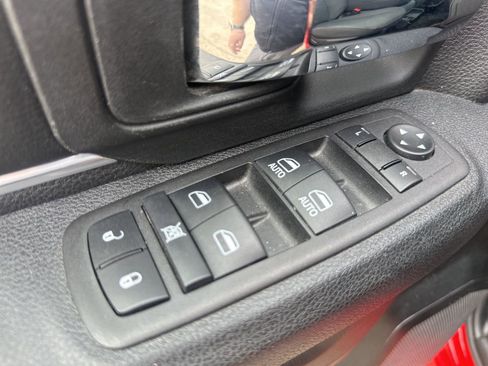 Used 2024 RAM 1500 Classic Warlock image 12