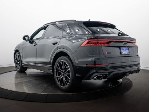 Used 2023 Audi SQ8 Prestige AWD/4WD image 5
