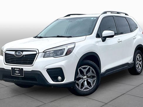 Used 2021 Subaru Forester Premium AWD/4WD image 38