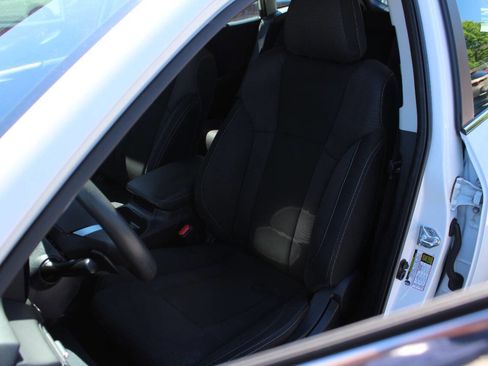 Used 2021 Subaru Outback AWD/4WD image 3