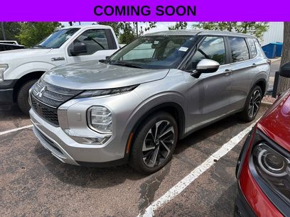 Used 2024 Mitsubishi Outlander SE
