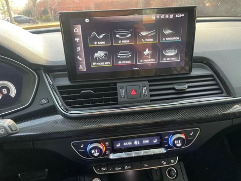 Used 2022 Audi SQ5 Premium Plus image 19