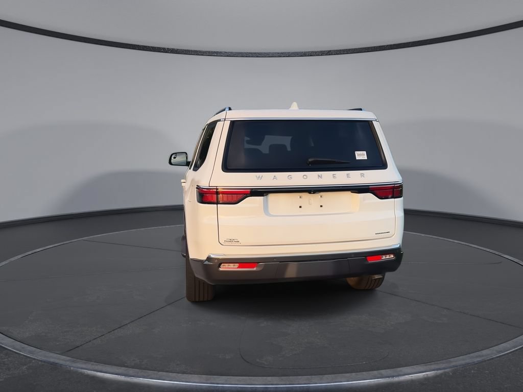 Used 2022 Jeep Wagoneer Series III RWD image 7