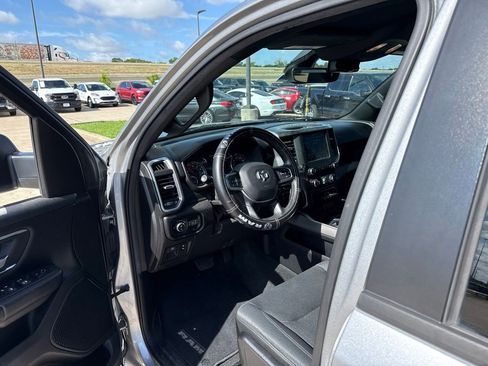 Used 2019 RAM 1500 Big Horn RWD image 20