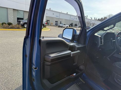 Used 2019 Ford F150 Raptor w/ Equipment Group 802A Luxury image 9