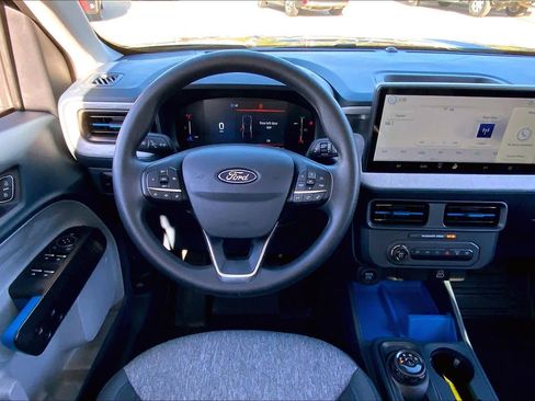 Used 2025 Ford Maverick XLT w/ Equipment Group 302A image 6