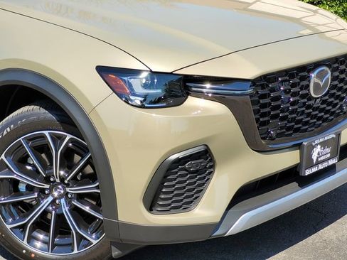 New 2025 MAZDA CX-70 Plug-In Hybrid w/ Premium Plus image 3