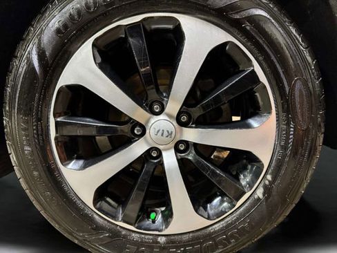 Used 2018 Kia Sorento EX w/ EX Advanced Touring Package image 38