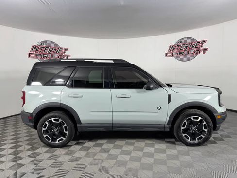 Used 2021 Ford Bronco Sport Outer Banks AWD/4WD image 8