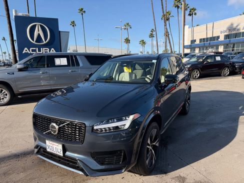 Used 2023 Volvo XC90 T8 Plus image 3