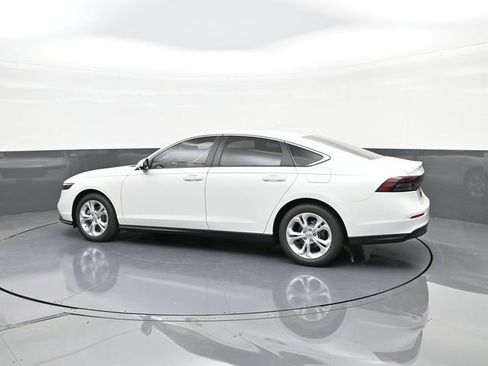 New 2025 Honda Accord LX image 5