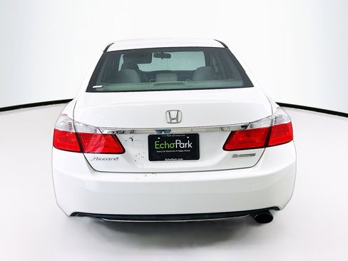 Used 2015 Honda Accord LX image 7