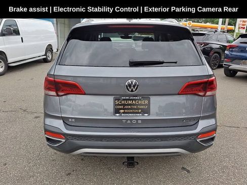 Used 2022 Volkswagen Taos SE AWD/4WD image 7