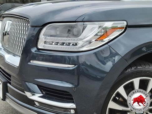 Used 2021 Lincoln Navigator Reserve w/ Luxury Package AWD/4WD image 11