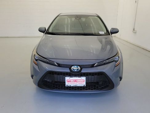 Used 2021 Toyota Corolla LE FWD image 5