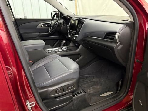 Used 2018 Chevrolet Traverse LT w/ LPO, Floor Liner Package AWD/4WD image 30