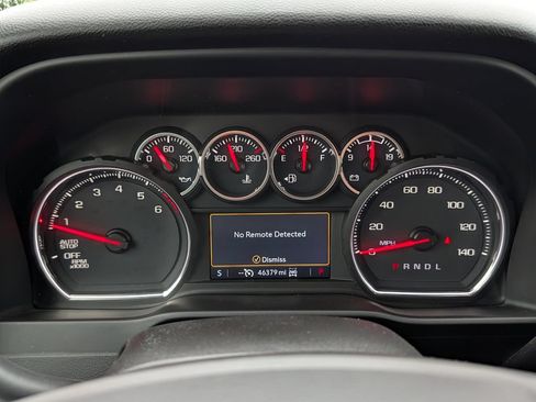 Used 2021 Chevrolet Silverado 1500 LT w/ Convenience Package II AWD/4WD image 20