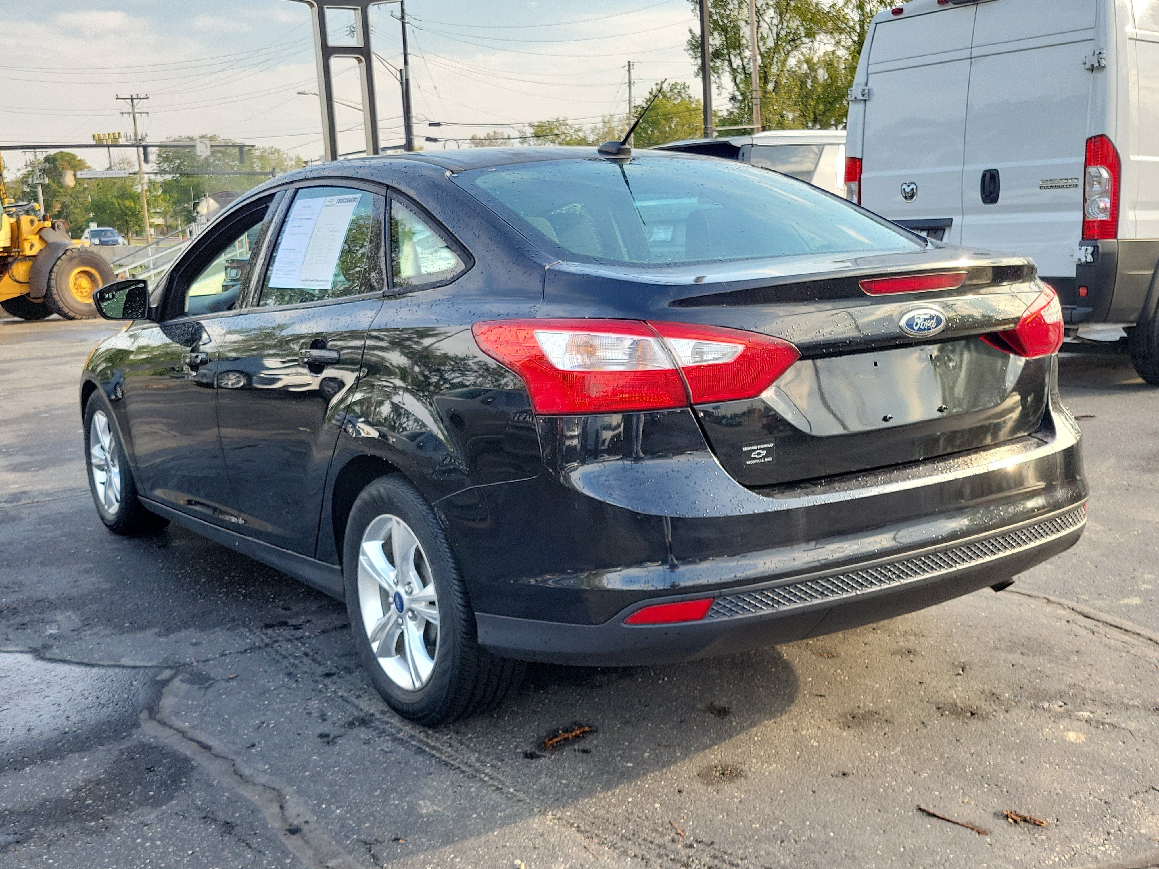 Used 2014 Ford Focus SE FWD image 3