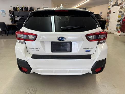 Used 2023 Subaru Crosstrek Hybrid w/ Moonroof Package w/Navigation image 33