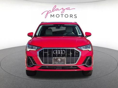 Used 2024 Audi Q3 2.0T Premium AWD/4WD image 2