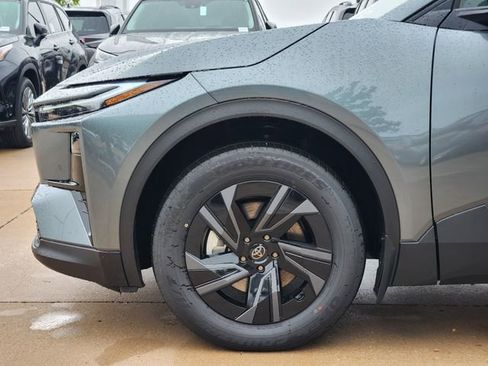 New 2026 Toyota C-HR image 6