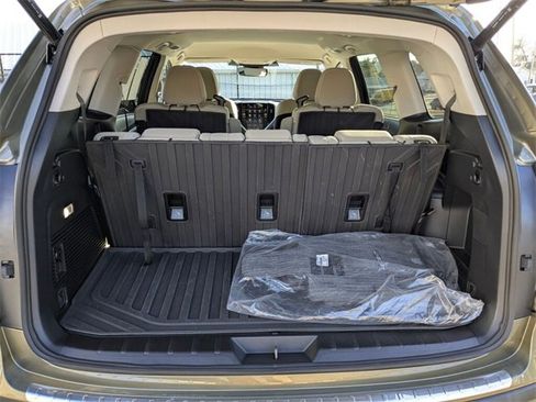 Certified 2025 Subaru Ascent Premium w/ Popular Package #1 image 33