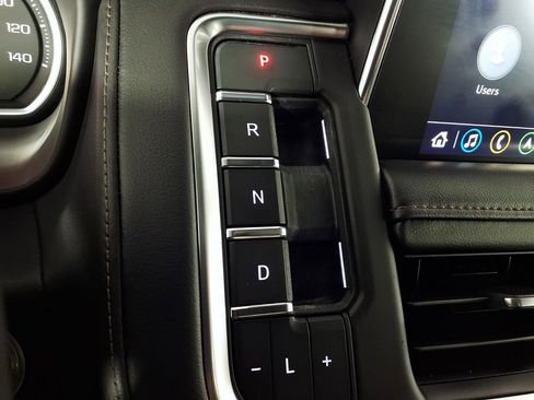 Used 2021 Chevrolet Tahoe High Country image 20