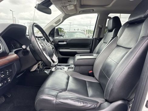 Used 2019 Toyota Tundra Limited w/ Limited Premium Package AWD/4WD image 13