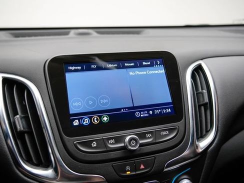 Used 2024 Chevrolet Equinox LT FWD image 6