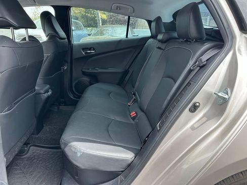 Used 2020 Toyota Prius Prime XLE FWD image 8