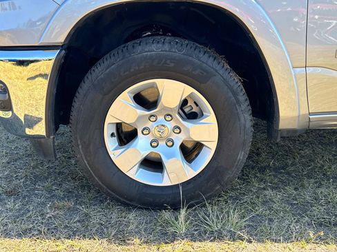 Certified 2025 RAM 1500 Big Horn image 10