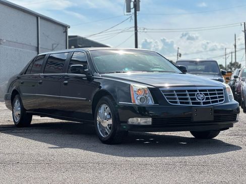 Used 2006 Cadillac DTS FWD image 9
