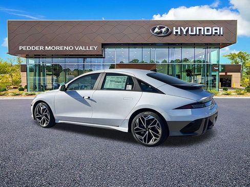 New 2025 Hyundai Ioniq 6 SEL image 3