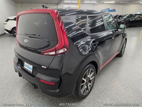 Used 2021 Kia Soul Turbo FWD image 7