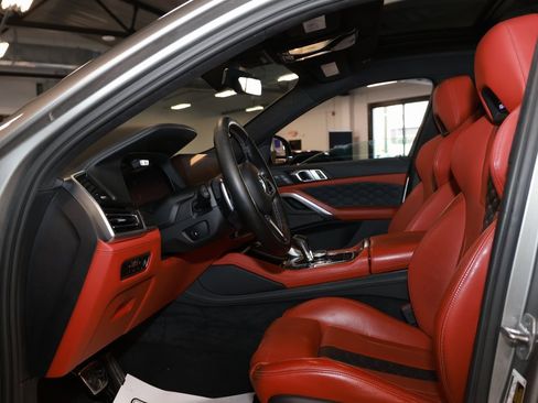 Used 2022 BMW X6 M w/ Competition Package image 10