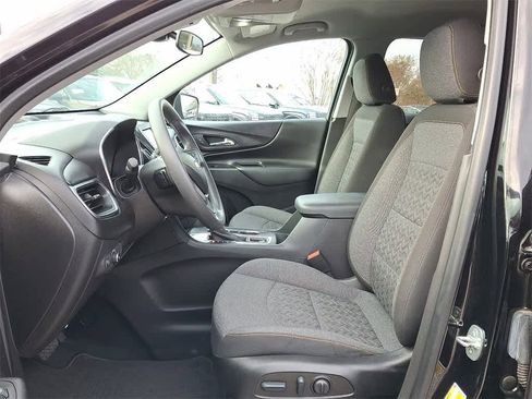 Used 2022 Chevrolet Equinox LT image 13