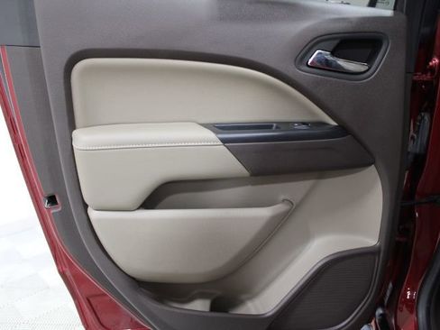 Used 2017 GMC Canyon SLT w/ Trailering Package image 20