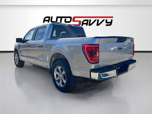 Used 2021 Ford F150 XLT image 5