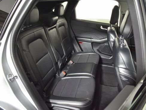 Used 2022 Ford Escape Titanium w/ Class II Trailer Tow Package image 33