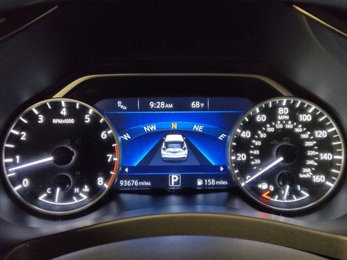 Used 2018 Nissan Murano SV w/ Premium Package image 23