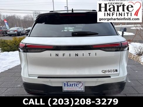 New 2026 INFINITI QX60 Sport w/ Dark Cargo Package image 6